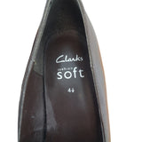 Clarks Cushion Soft Womens Brown Heels Shoes Size 4.5