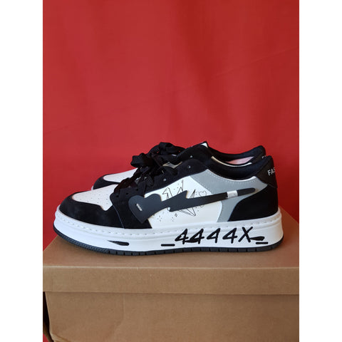 Supermade Off Brand Heart #444x Black White Trainers Size 10 UK 44 EU.