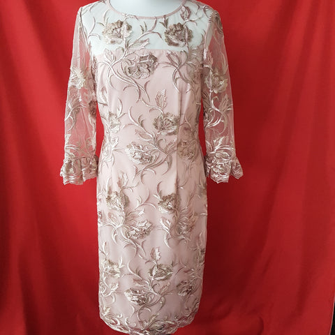 GINA BACCONI Pink Embroidered Occasion Dress Size 12 / 38