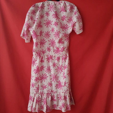 NINA RICCI White Pink 100% Silk Dress Size 36 / S