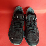 On Running Cloudtec Kids Boy Black Trainers Size 4 / 37.